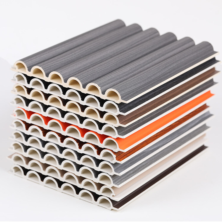 placa plástica de madeira do arco do PVC do painel de parede da decoração interior de 15mm