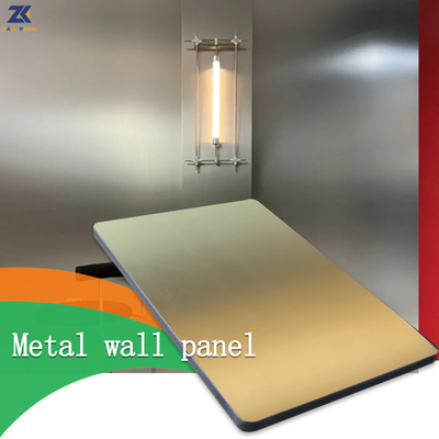 A madeira de metal folheia a chama impermeável contínua - painéis de parede decorativos retardadores do PVC